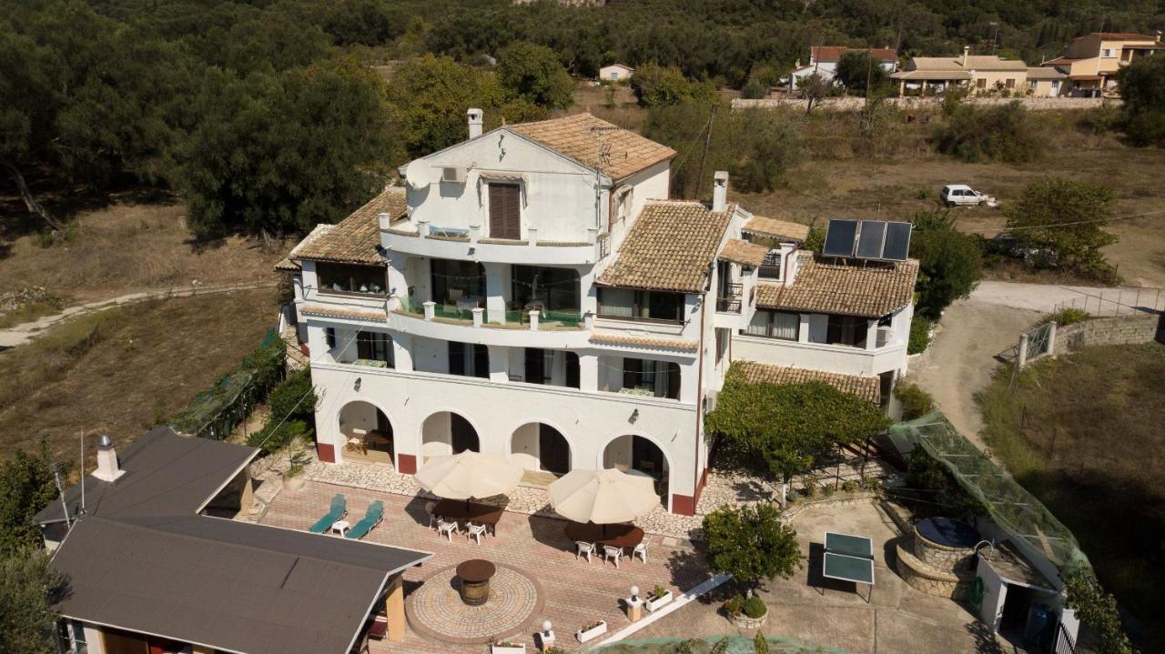 Villa Mike 105 リアパデス エクステリア 写真
