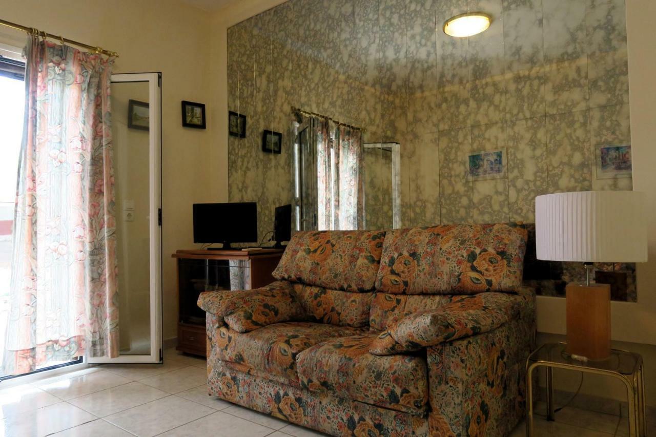 Villa Mike 105 リアパデス エクステリア 写真